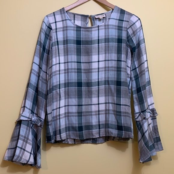 Maison Jules | NWT Plaid Round Neck Sea Cave  Peekaboo Long Sleeve Bell Cuffs S - Picture 1 of 16